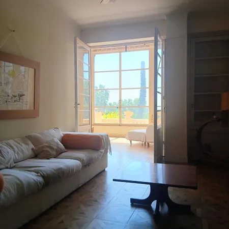 Duplex 3 Face דירה מנטון